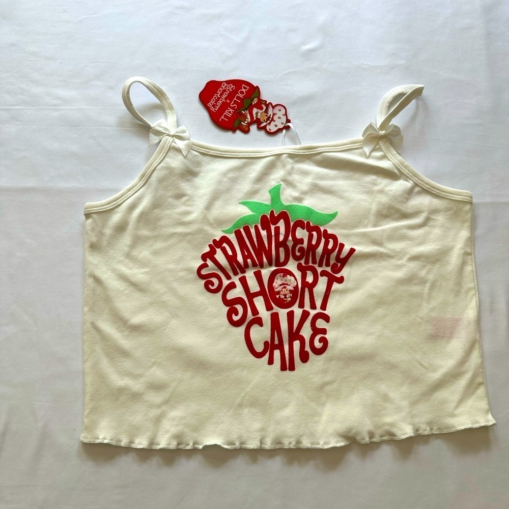 DOLLS KILL STRAWBERRY SHORTCAKE CROPPED TOP